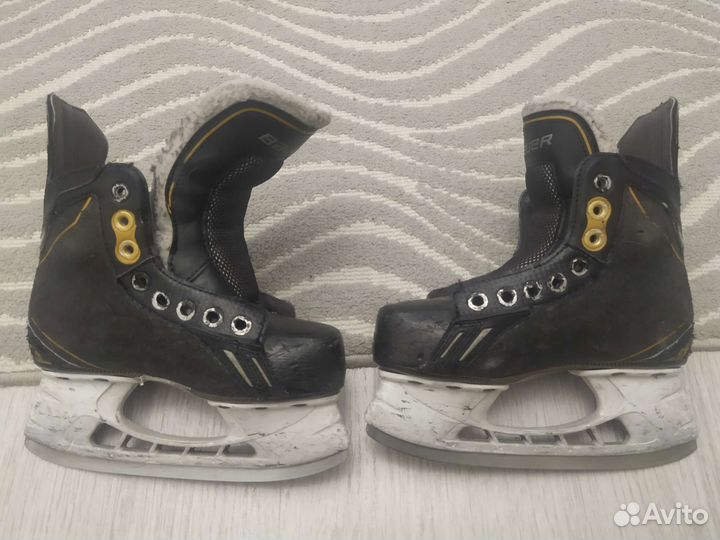 Хоккейные коньки bauer размер 1ее