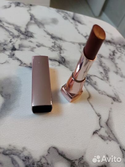 Maybelline помада