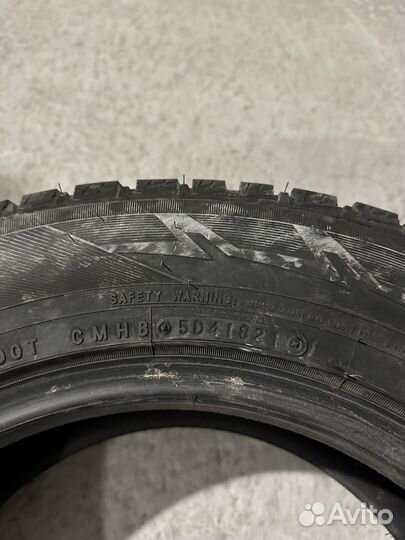 Toyo Observe Ice-Freezer SUV 215/65 R16