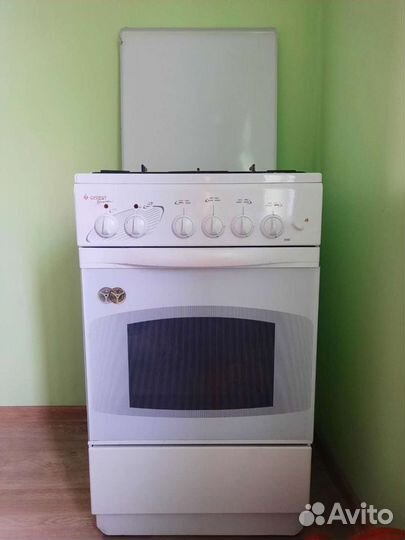 Газовая плита с электрической духовкой