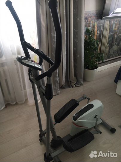 Эллиптический тренажер