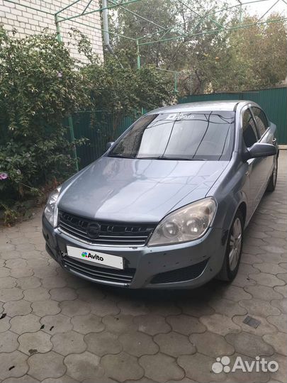 Opel Astra, 2008
