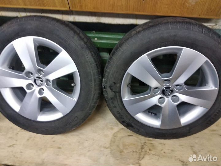 Шкода рапид Фольксваген поло