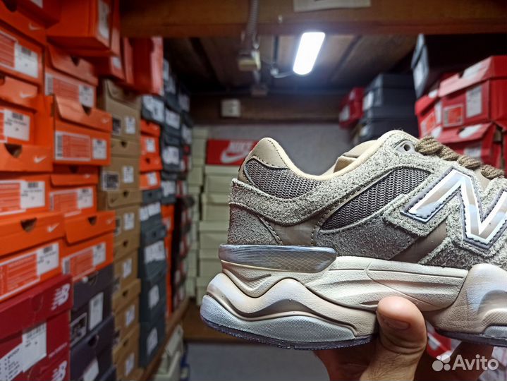 Кроссовки женские New Balance 9060