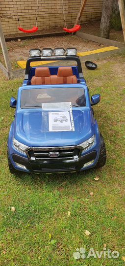 Детский электромобиль