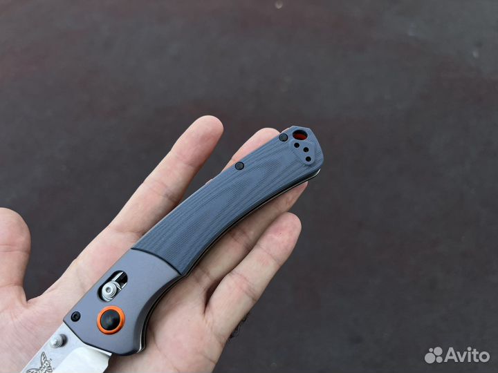 Нож Benchmade Crooked River
