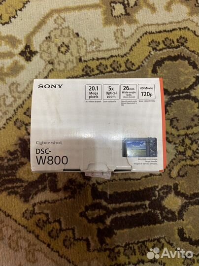 Компактный фотоаппарат