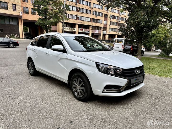 LADA Vesta 1.6 МТ, 2022, 22 000 км