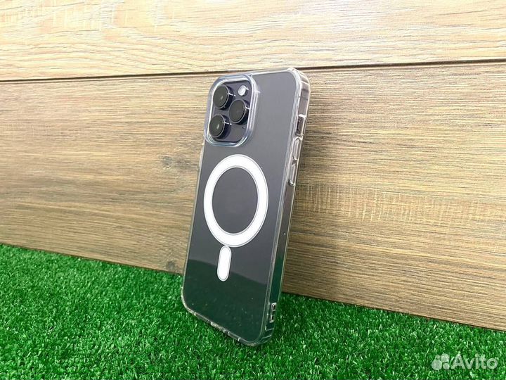 Чехол MagSafe на iPhone