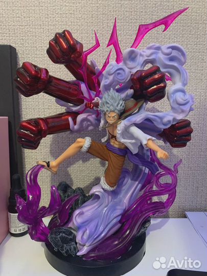 Большая фигурка Луффи из аниме Ван Пис