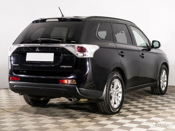 Mitsubishi Outlander 2.4 CVT, 2012, 134 620 км