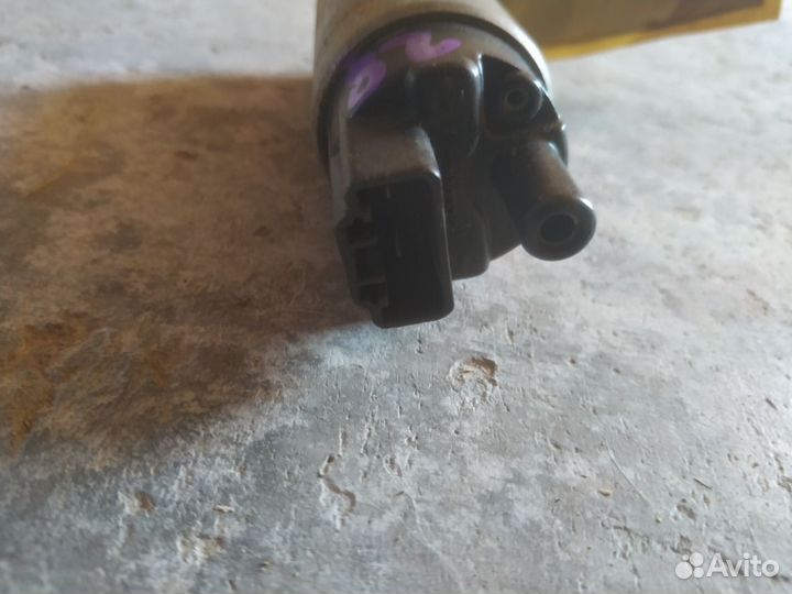 Бензонасос контракт Toyota Corona, Ipsum, Camry