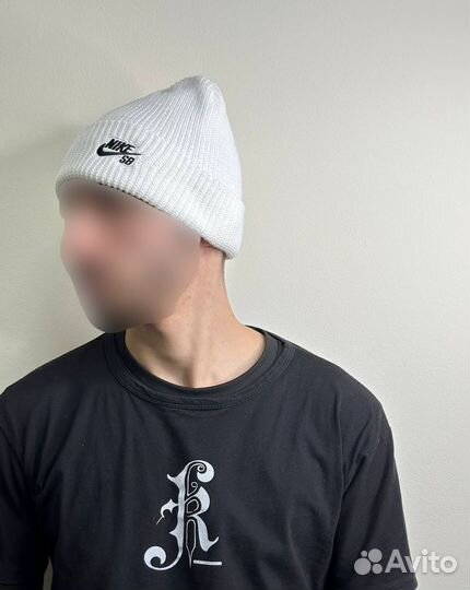 Шапка Nike теплые