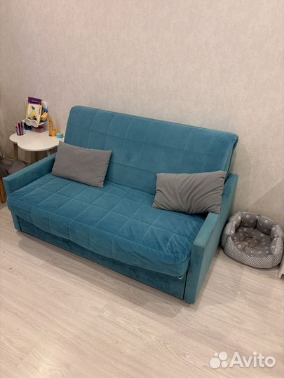 Диван прямой раскладной