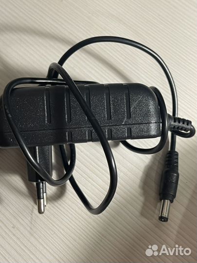 Лампа для ногтей