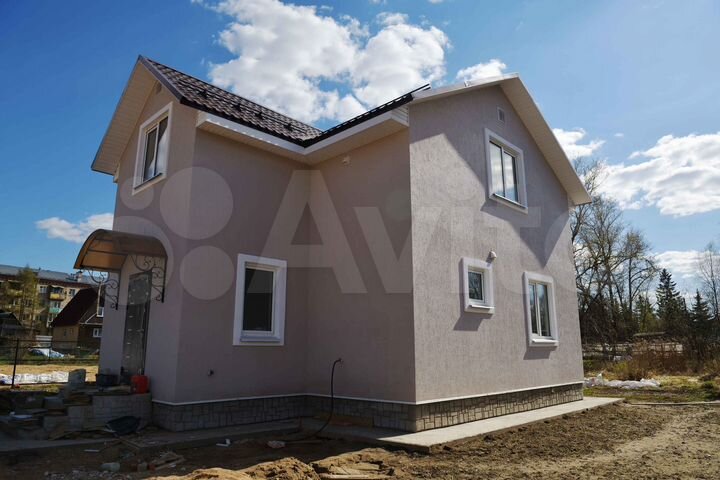 Дом 119,8 м² на участке 6 сот.