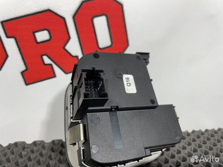 Переключатель света фар Mercedes-Benz C-class