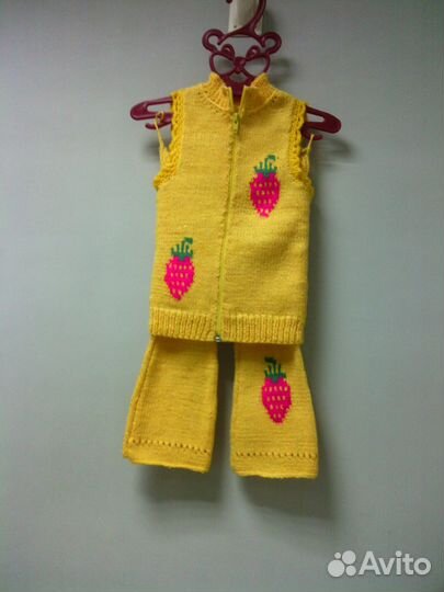 Вязанный костюм