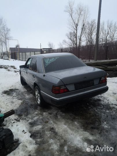 Mercedes w 124 в разборе