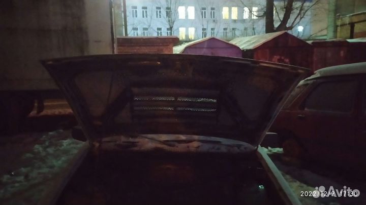 Капот Ford Sierra