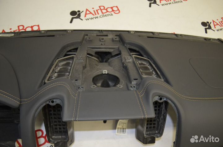 Торпедо панель приборов Porshe Cayenne