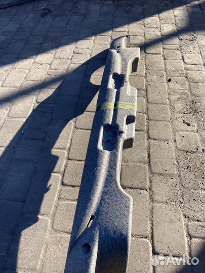 Абсорбер переднего бампера Hyundai santa fe 1