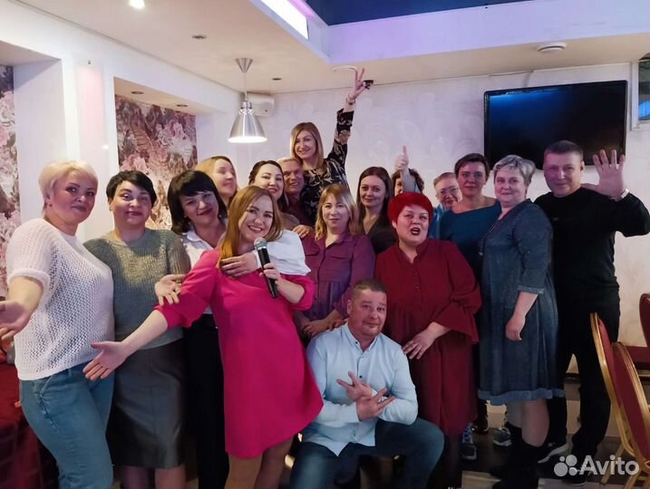 Ведущая на свадьбу тамада на юбилей