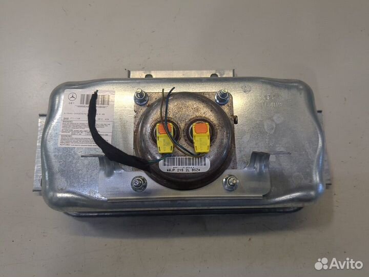 Airbag пассажира Mercedes ML W166 2011, 2013