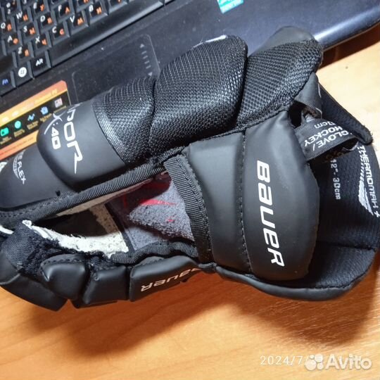 Перчатки хоккейные bauer Vapor X40