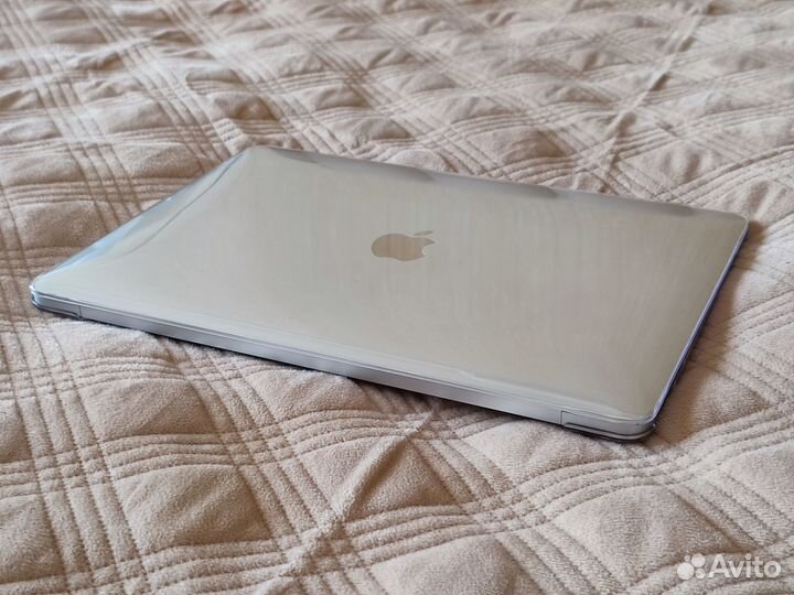 Apple MacBook Air 13 2020 M1 16Gb/512Gb в идеале