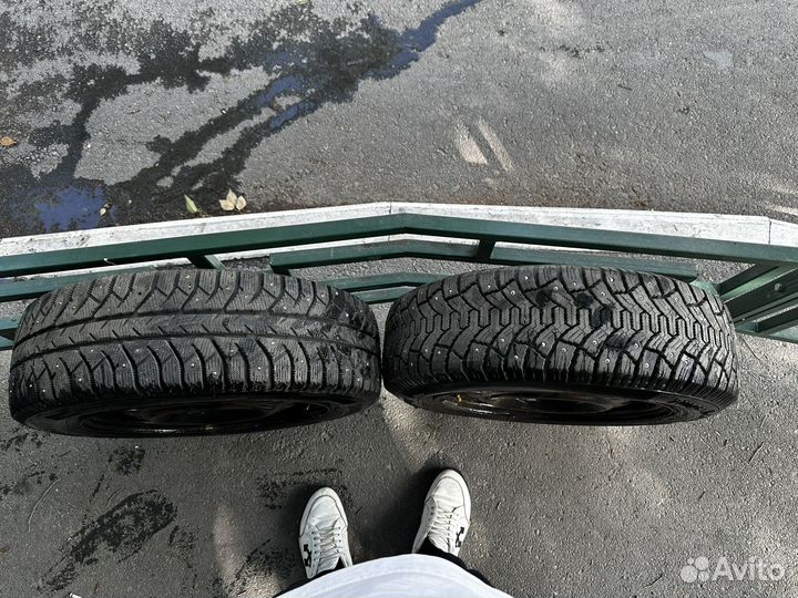 Headway HC768 2.25/4.5 R15