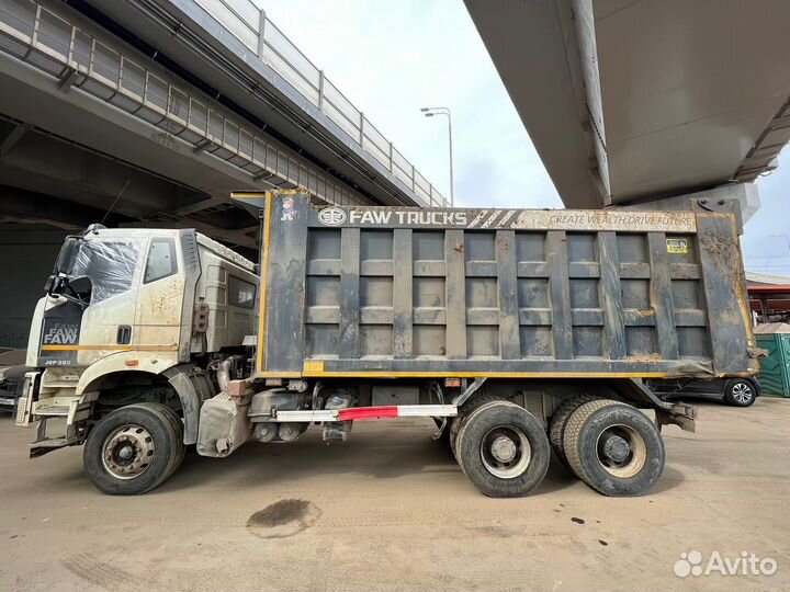 FAW J6 CA3250P66K2T1E5, 2023