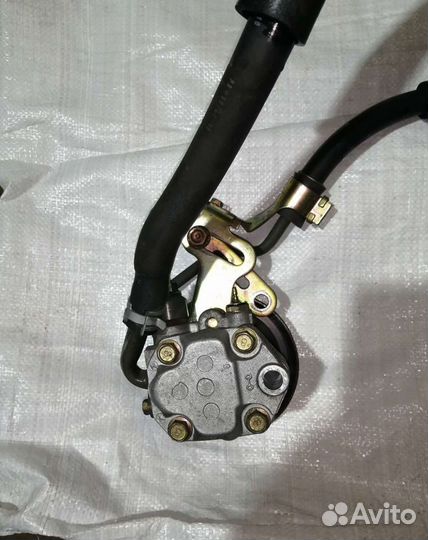 Насос гур mazda demio