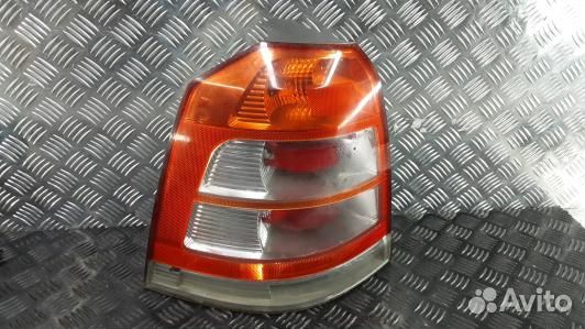 Фонарь задний левый opel zafira B (8NK17MX01)