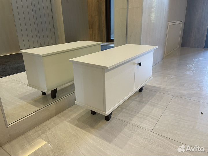 Тумба под тв белая