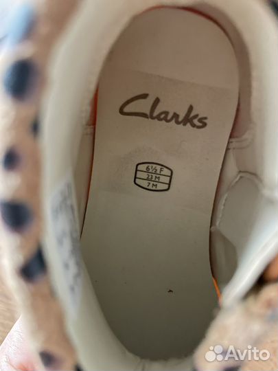 Ботинки Clarks 23 для девочки