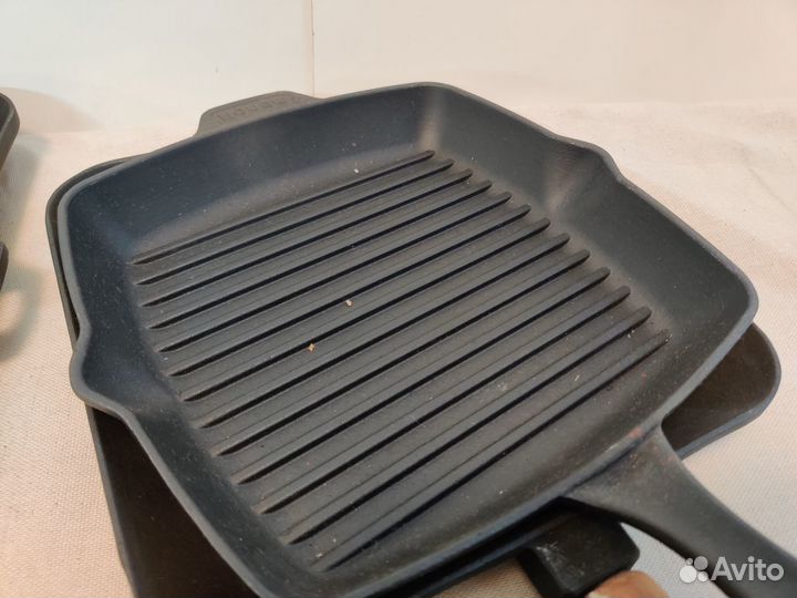 Чугунная сковорода гриль новая