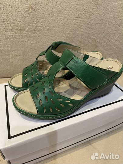 Сабо женские Caprice 38