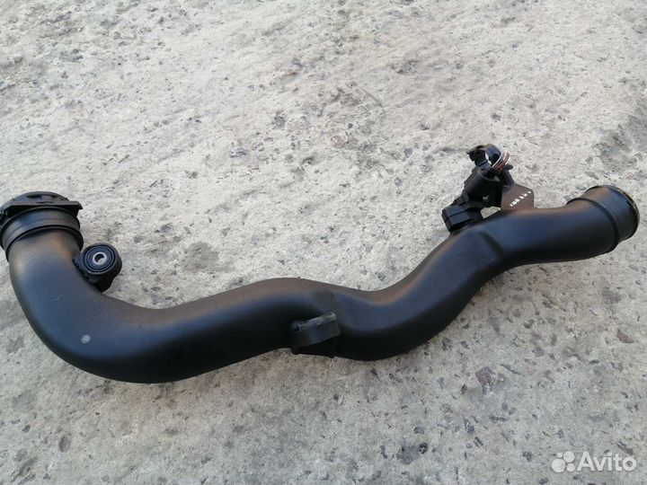 Патрубок Интеркуллера Тигуан 1.4 TSI 1K0145770AK