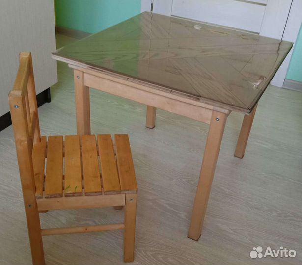 Детский стол и стул IKEA