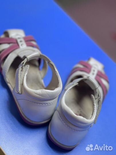 Сандали для девочки 29