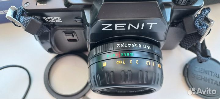 Пленочный фотоаппарат Зенит 122