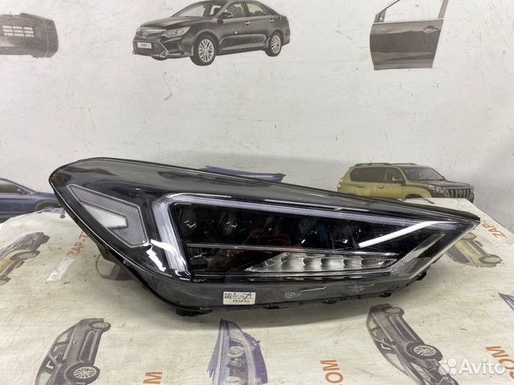 Фара передняя правая Hyundai Tucson 3