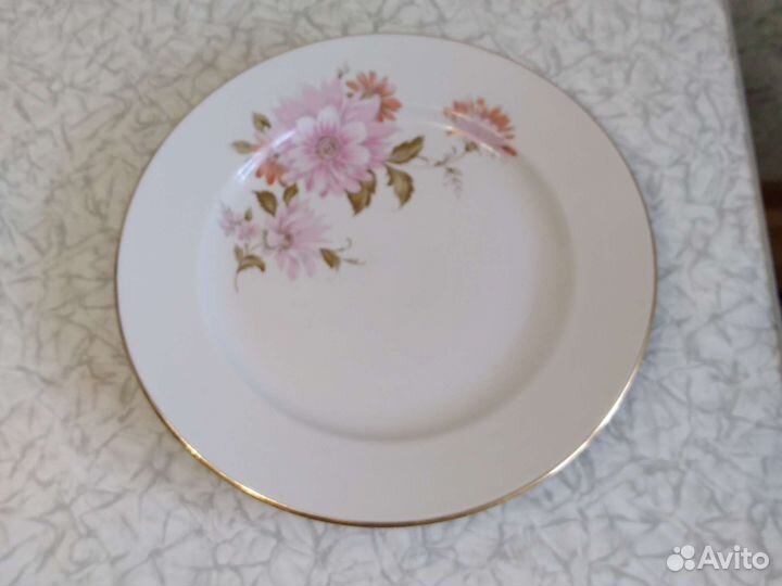 Блюдо столовое фарфор