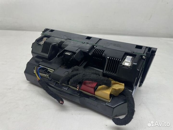 Панель климат-контроля Audi A6 C6 3.2 2006