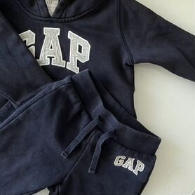 Костюм для мальчика Gap