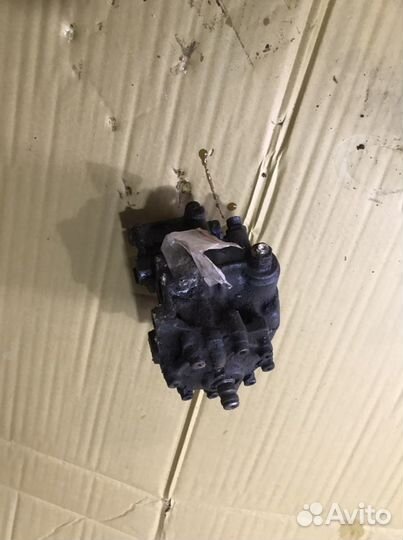 Рулевой редуктор Mersedes w202