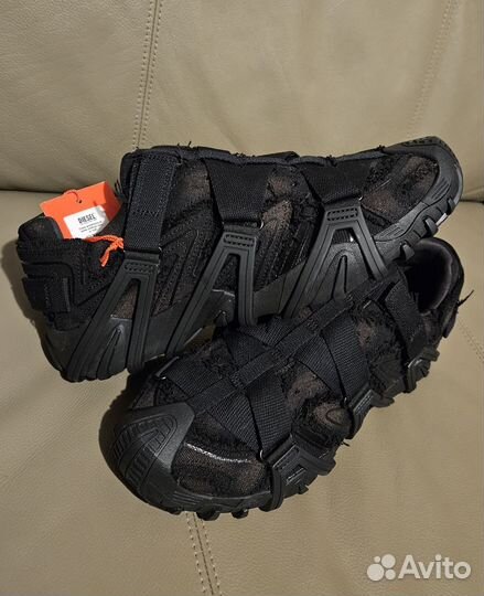 Кроссовки Diesel p.45 (новые)