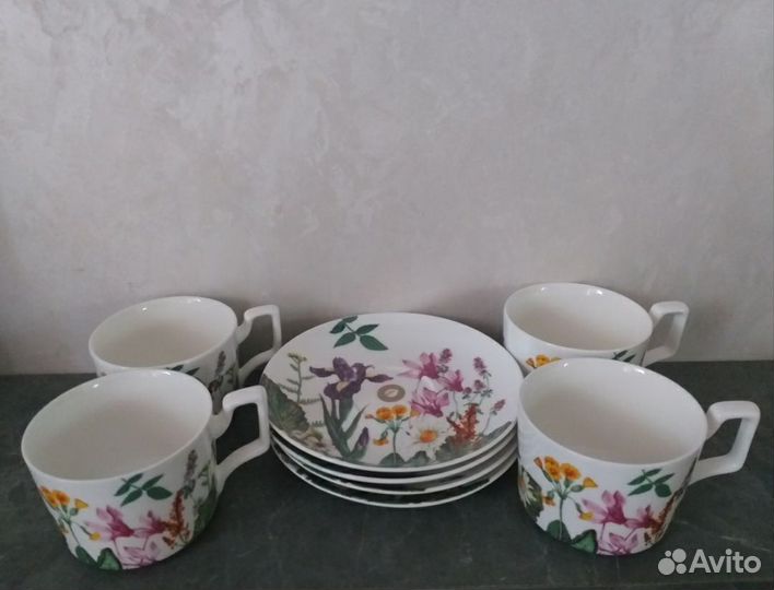 Сервиз чайный кружки блюдца