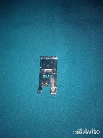 Лапка оверлочный шов